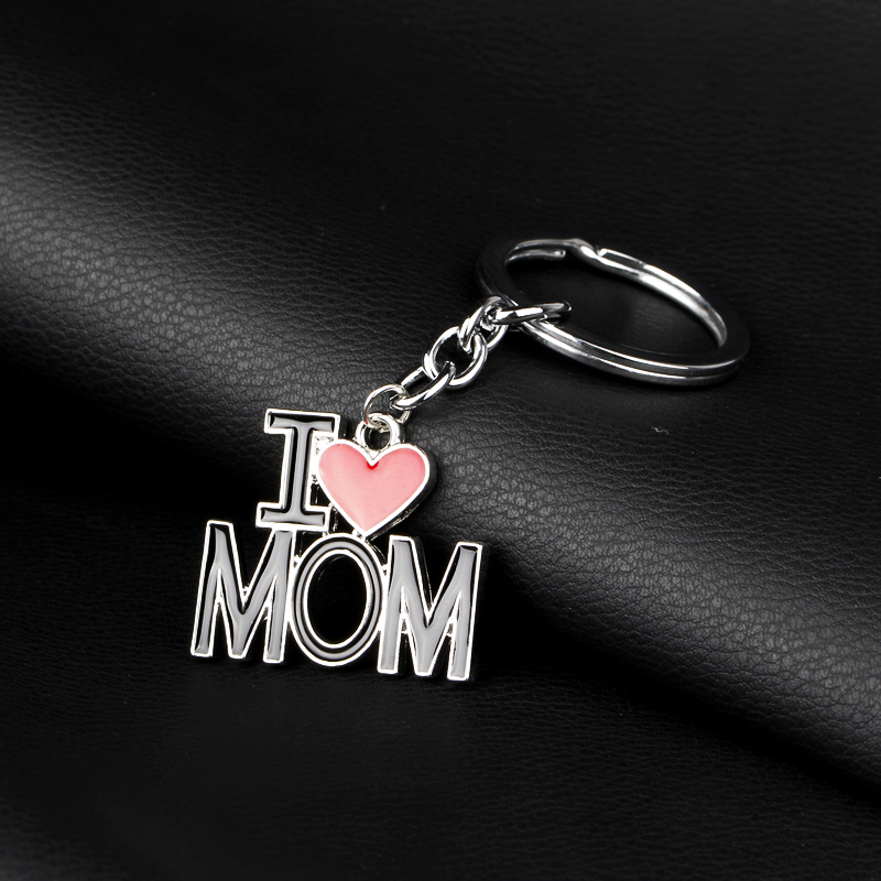 

I Love DAD MOM Keychain Letter Heart Key Rings holders Bag Hangs Fashion Jewelry for mother father birthday Gift will and sandy