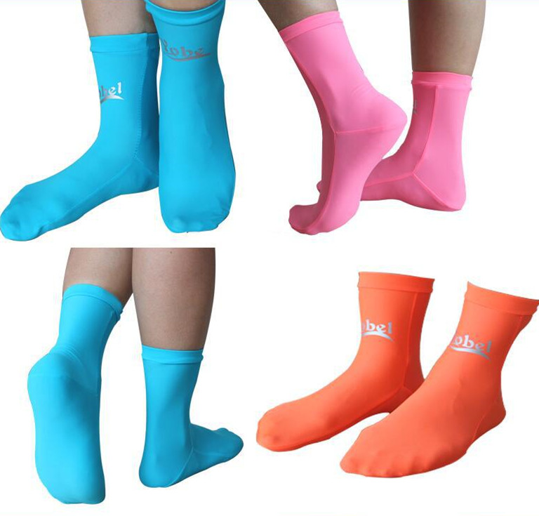 

Hot sale custom swimming Lycra unisex socks waterproof socks manufacturer, Yellow