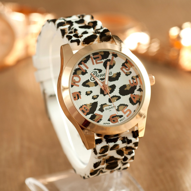 

Newest leopard Head geneva Men watches Silicone Rubber Band Women Female leopards Print Man Watch Clock, Leave a message about color and pattern