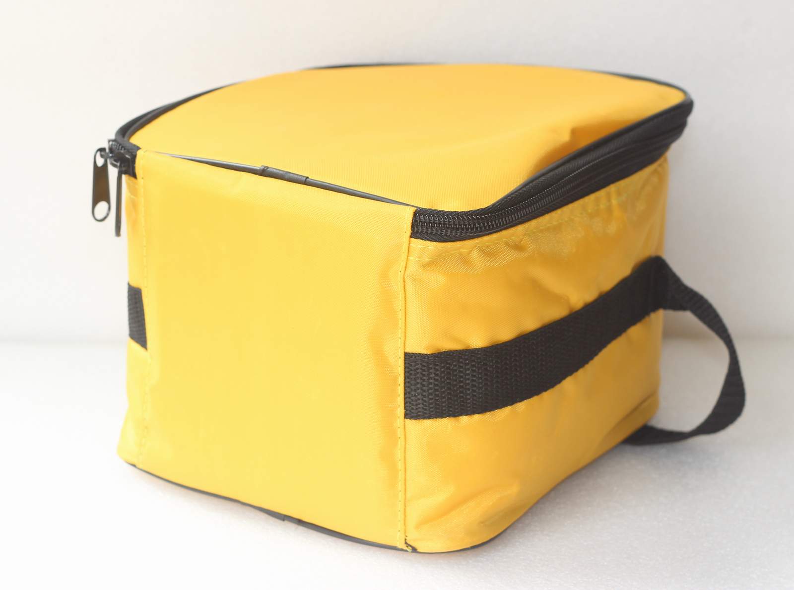 

Retail/ Wholesale Brand New Yellow Tribrach & Adapter Protective softbag for Topcon/sokkia/south/Pentax/Trimble Prism Free Shipping