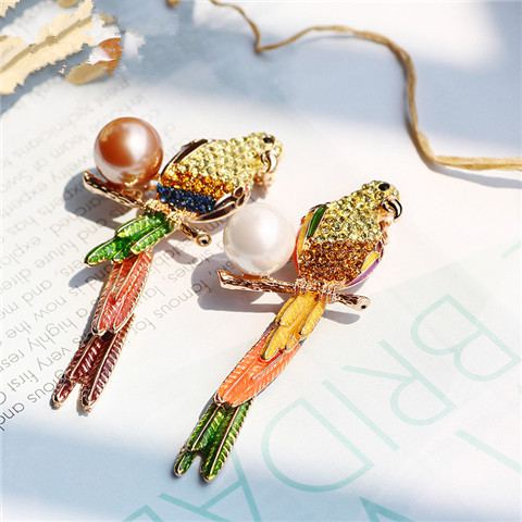 

Vintage Rhinestone Pearl Brooch Pin Silver-plate Alloy Faux Diamente Broach for bridal wedding costume party dress Pin gift 2016 fashion