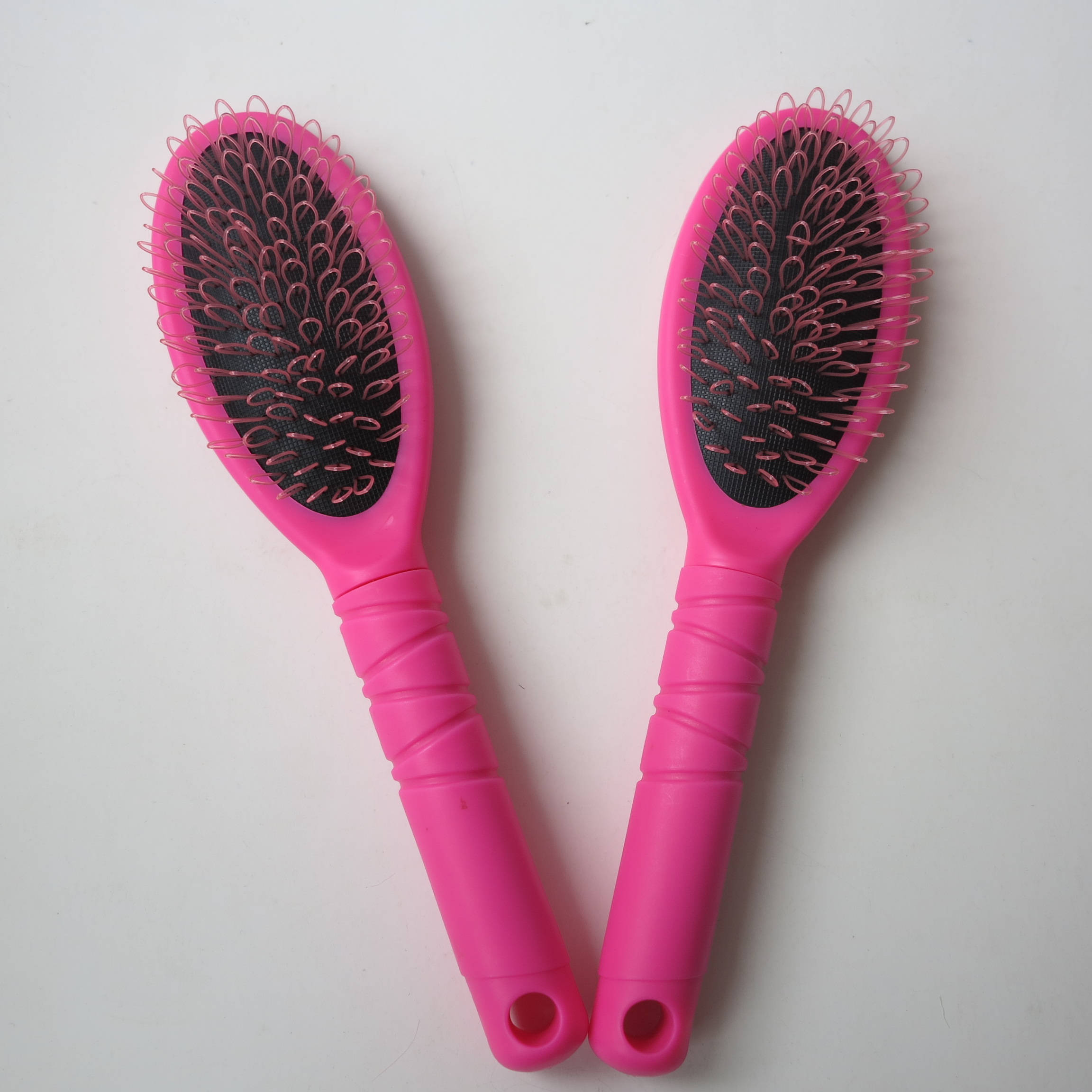 

Free shipping Professional Pink plastic loop brush,nylon loop brush