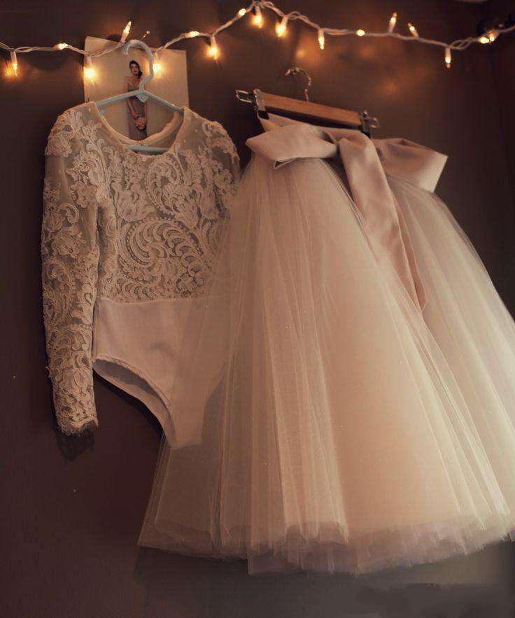 

2016 Two Pieces Evening Dresses Long Tutu Tulle Ribbon Lace Long Sleeve Prom Dresses Customized Modest Formal Dresses Party Evening Gowns, Same as picture
