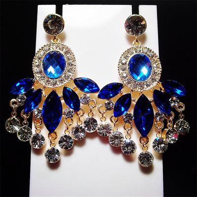 

Bohemia Vintage Ears Jewelry Wholesale Charm Color Resin Stud Earrings 2016 Large Crystal Beaded Drop Dangle Earring For Women Ladies Gift