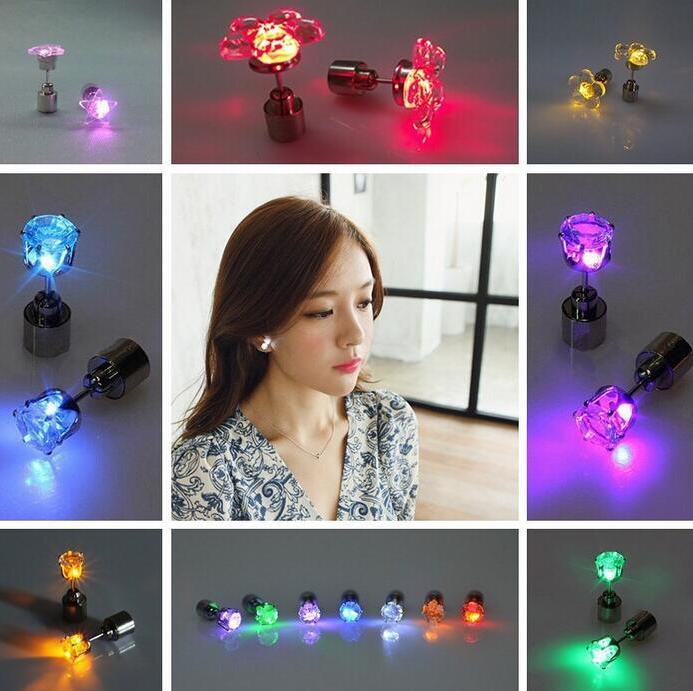 

LED Electronic Light LED Flash Earrings Flash Stud Earrings LED Crown Earrings Hipster Novel Creative Personality Love Stud Earrings Earring