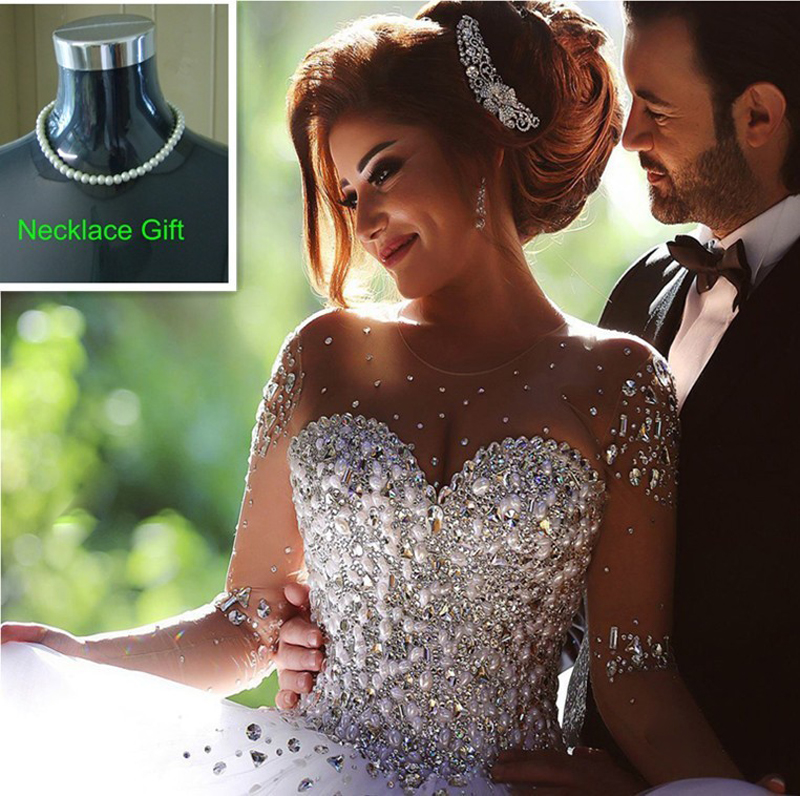 

2017 South African Sexy Cheap Plus Size Wedding Dresses Arabic Cap Sleeves Ball Gowns Lace Beaded Appliques Tulle Long Bridal Gowns, Silver