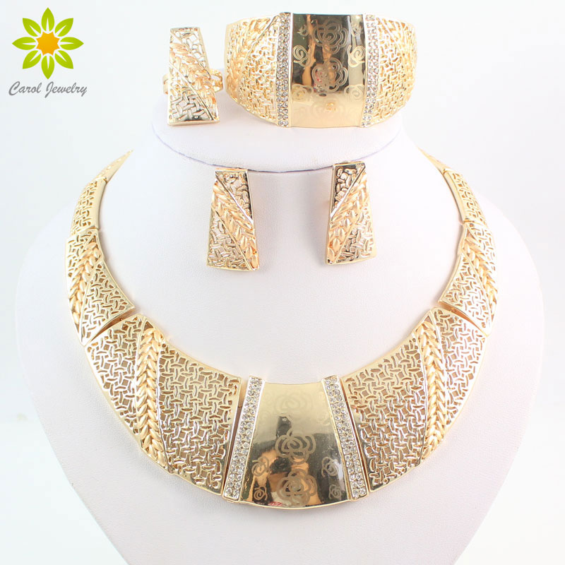 Vintage femmes plaqué or Costume africain collier en cristal boucles d'oreilles avec bracelet ensemble perles africaines ensembles de bijoux.