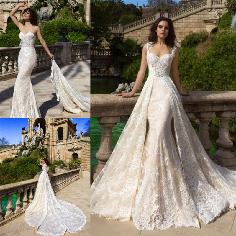 wedding dresses with removable tail