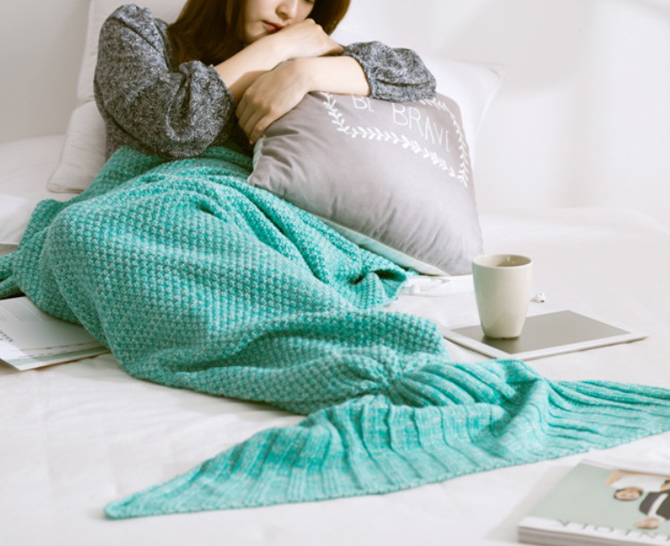 

2016 Mermaid Tail Blanket Super Soft knited Crocheted cartoon Sofa Blanket air-condition blanket siesta blanket #4007, Mixed