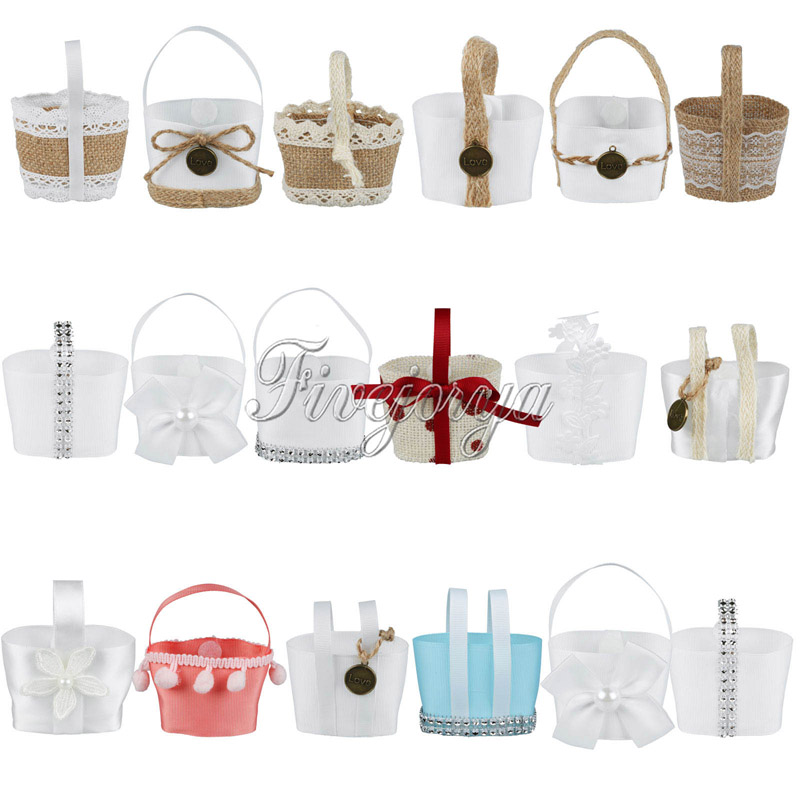 

Wholesale- Lovely Mini Wedding Candy Basket Candy Boxes Hanging Flower Basket Wedding Favor Pouch Bags Kids Birthday Candy Box Gifts Decor