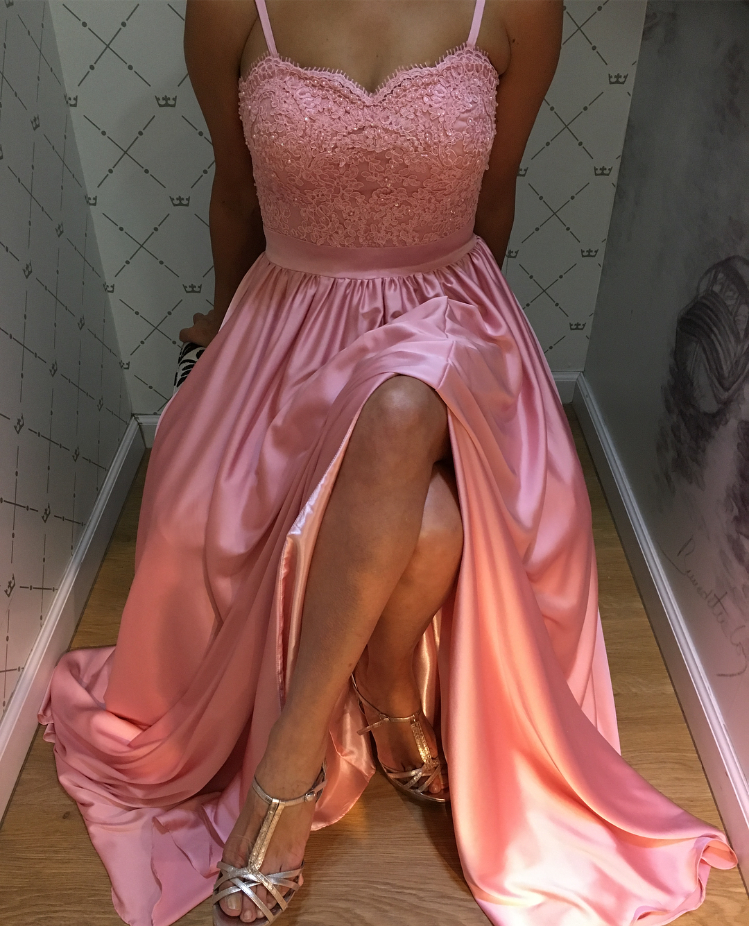 

Spaghetti Straps A-Line Elastic Satin Prom Dresses Lace Appliques with Beaded Leg Slit Long Evening Dresses Cheap Dress for Graduation, Light sky blue
