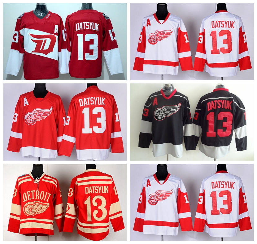 hockey teams with red jerseys