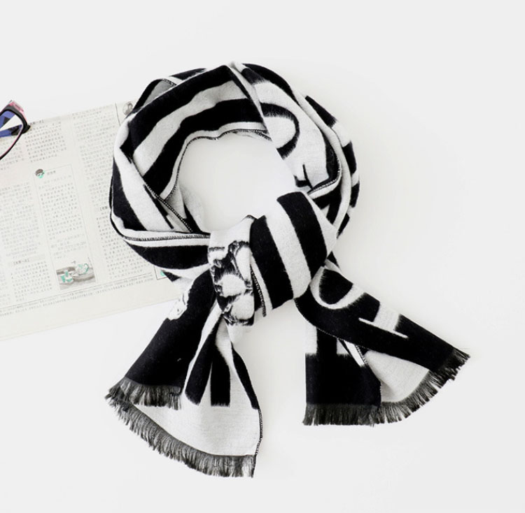 

Men Scarf Letteres And Skull Scarves Men Shawls Fashion Designer Wrap Men Casual Oversized Mufflers Cashmere
