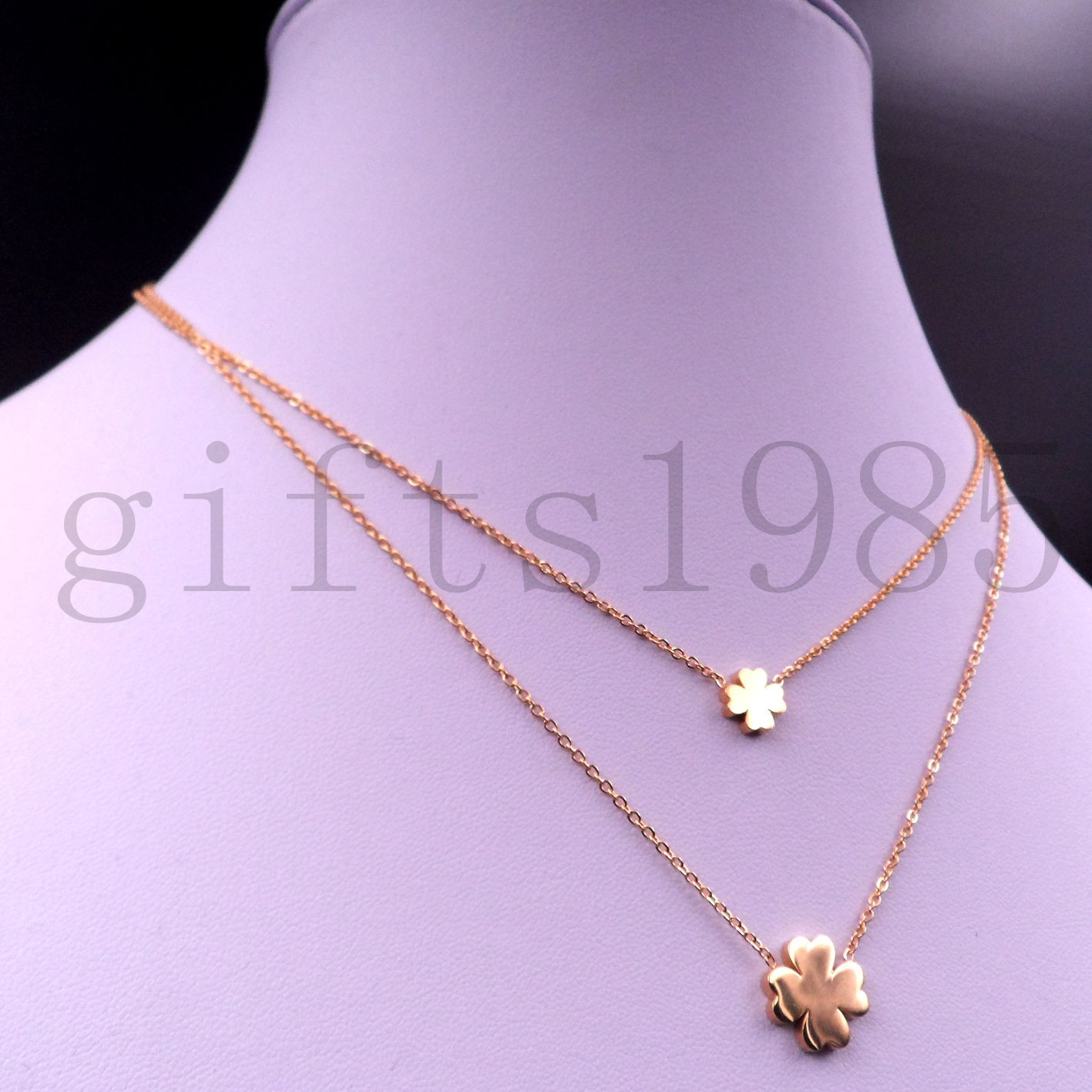 

Wholesale Ms. stainless steel golden/silver Four leaf clover jewelry fashion necklace pendant charm