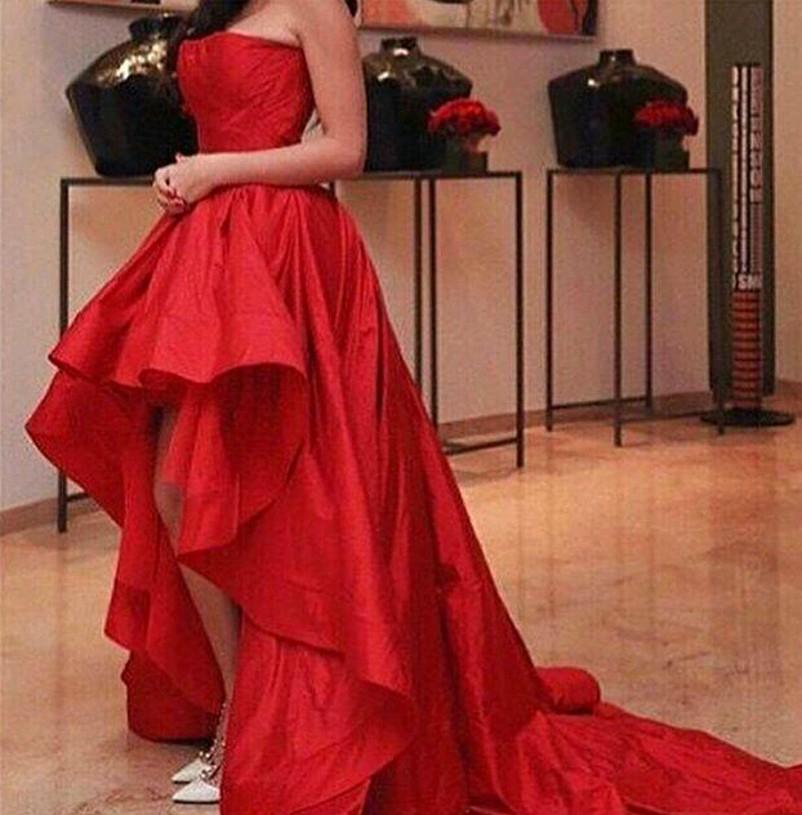 2016 New Prom Dresses Arabic Strapless Sleeveless Red Satin High Low Length Cheap Party Dress Ball Gown Plus Size Abaya Formal Evening Gowns