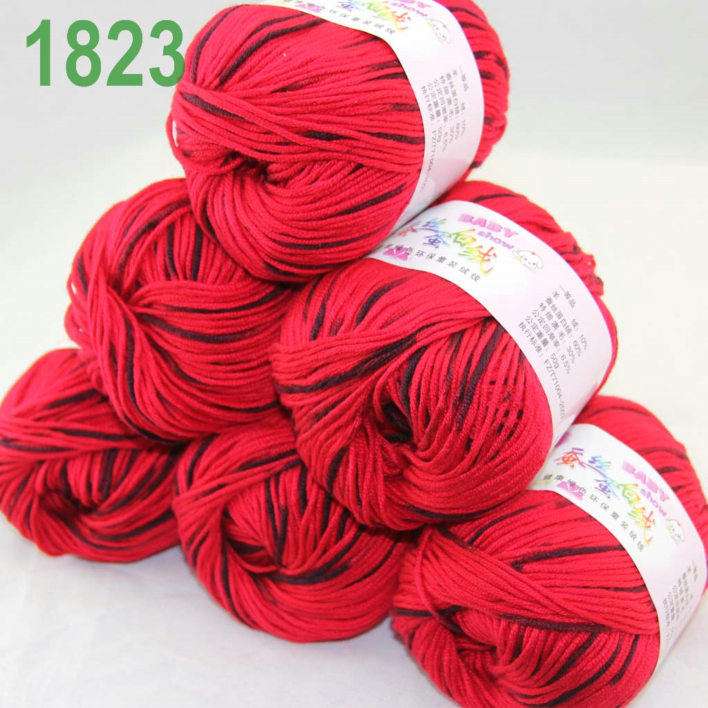 

Sale Lot of 6 balls x 50g Cashmere Silk velvet Children Yarn Red Black 18-23