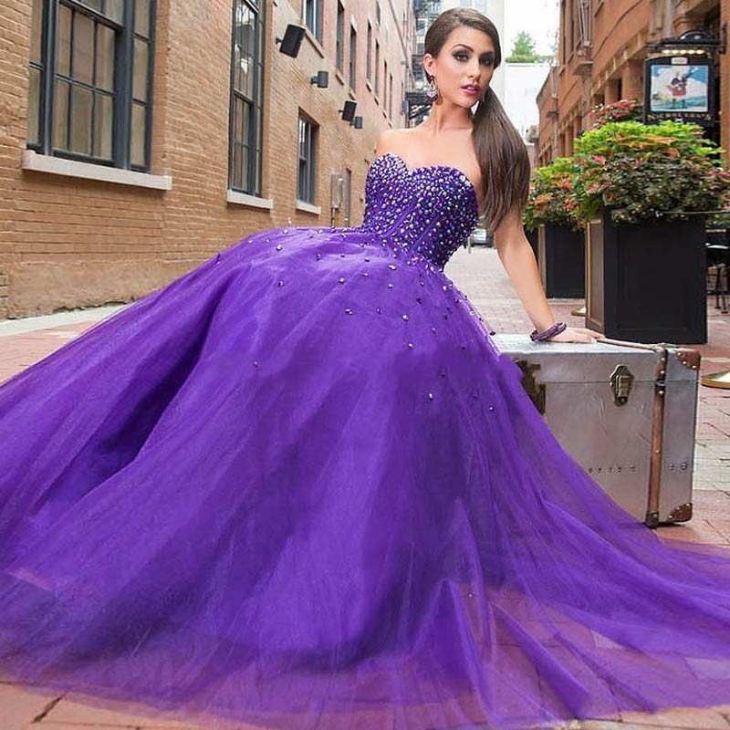 

Popular Gorgeous Purple Wedding Dresses Sweetheart Rhinestones Beaded Tulle A Line Sweep Train Bridal Gowns Custom Made, Silver