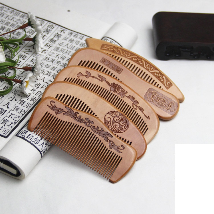 

Natural peach combs thickened carved wood combs Anti-static massage scalp health portable hair comb wedding favor Women's gifts