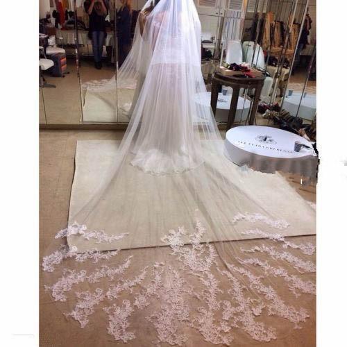 

Hot Saling Elegant 1T Applique Edge With Comb Lvory White Wedding Veil Cathedral Bridal Veils 3M Length