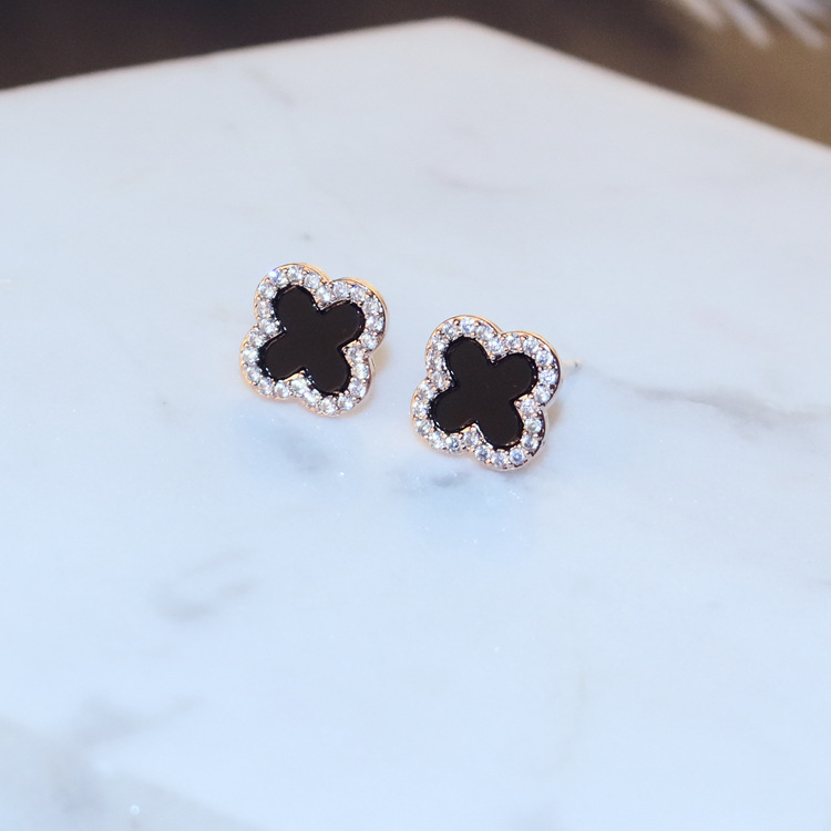 Plata esterlina CZ Cristal Tachas Negro 7mm//pendientes//Stud//caja de regalo de pendientes.