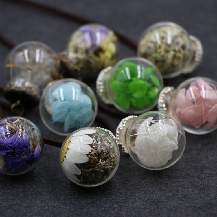 

2016 New Wish bottle necklace Real dry flower glass bottle Irish botanical pendant ,natural flowers necklace Free shipping