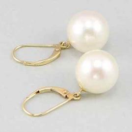 

Classic pair of 10-11mm natural round south sea pearl earrings 14k gold, Golden;silver