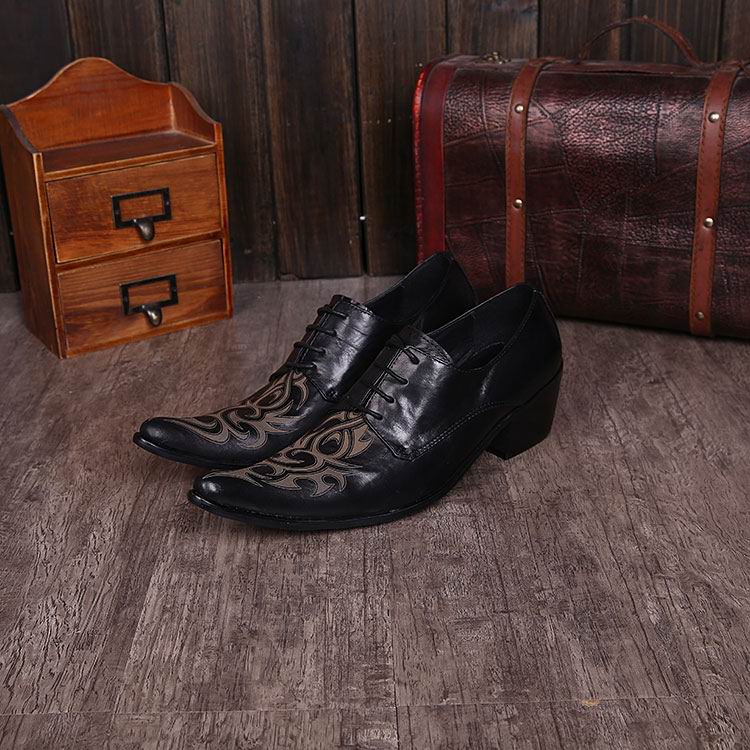 

Fashion Carved Mens Pointed Toe Elevator High-Heel Black Dress Shoes For Man Office Work Leisure Leather