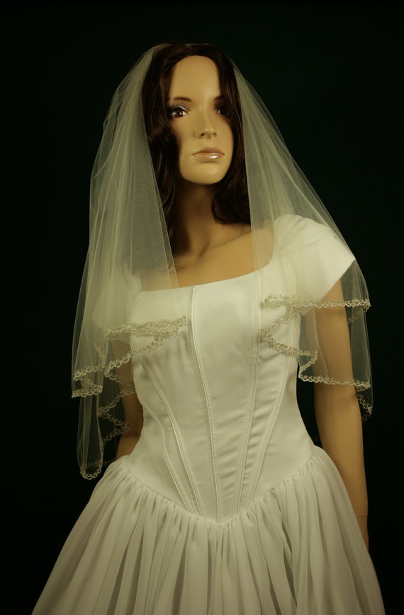 

Hot Amazing One Layer Elbow Length White Ivory Beaded Edge veil Wedding Veil 189