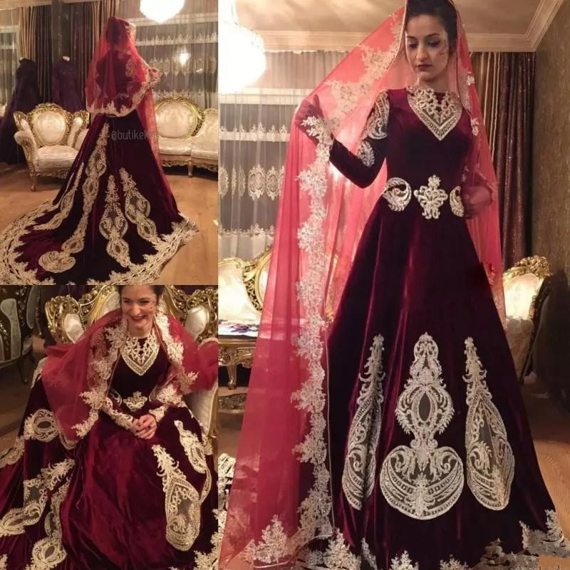 

Luxury Muslim Wedding Dresses With Veil Arabic Dubai Velvet Burgundy Applique Beads Bridal Gowns Long Sleeves Sweep Train Wedding Dress, Gold