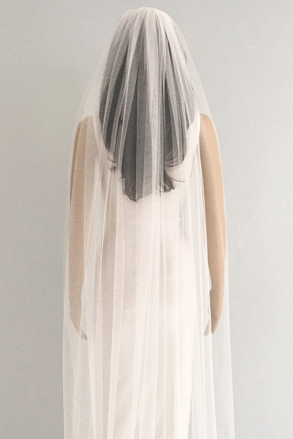 

New Soft Tulle Cut Edge With Comb One Layer Lvory White Wedding Floor Veil Bridal Veils