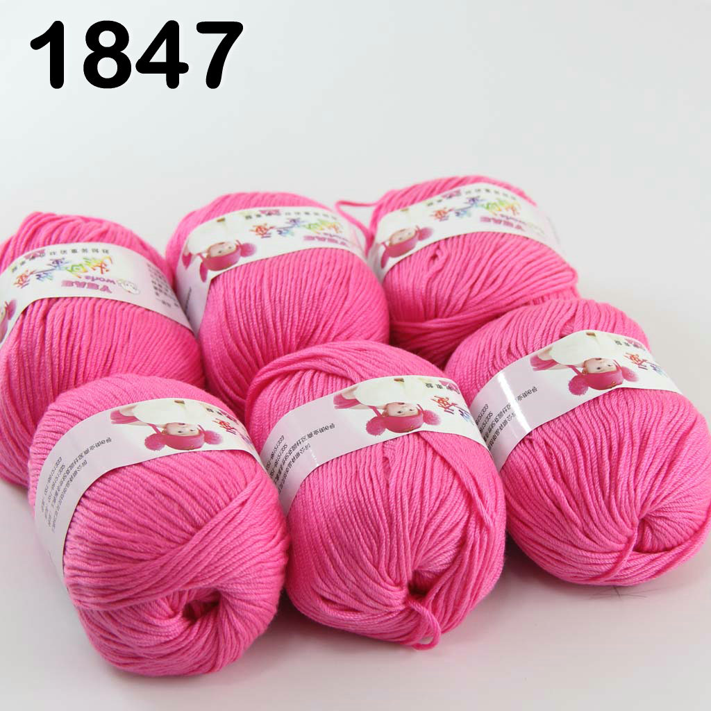 

Sale Lot of 6 balls x 50g Cashmere Silk velvet Children Yarn Violet 18-47