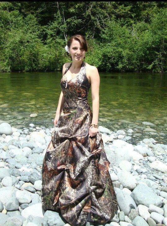 

Fashin Camo Wedding Dresses with Draped Halter back lace Up Plus size Garden Full Bridal Rode de Mariage, Same as image