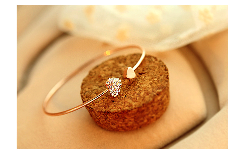 

Gold Plated Adjustable CZ Crystal Pulsera Double Heart Shaped Metal Cuff Bracelets & Bangle Open Cross Charm Bracelet For Women, Golden;silver