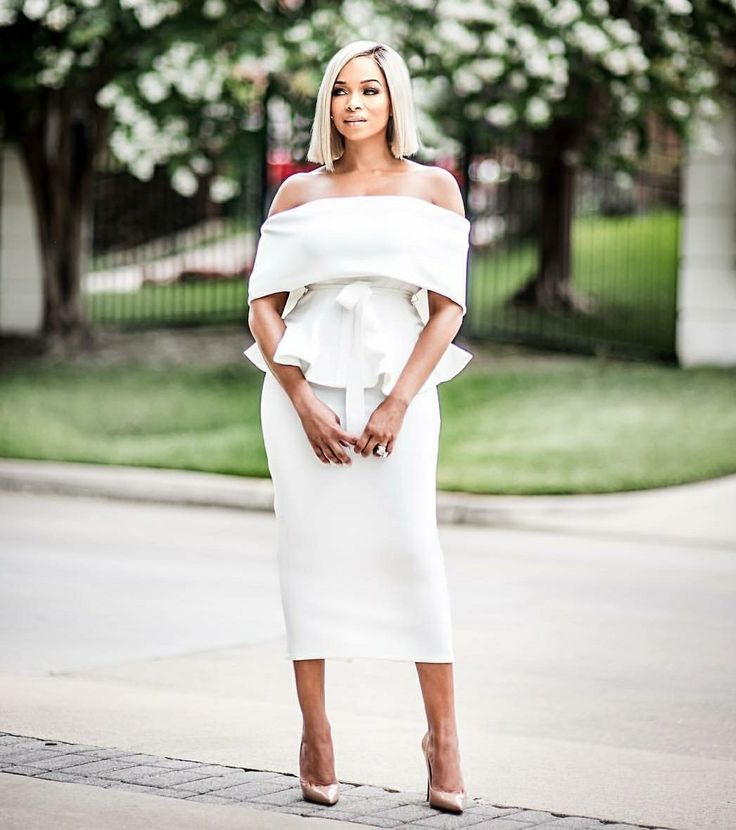 

White Peplum Country Bridesmaids Dresses Off The Shoulder Short Wedding Guest Dress Sheath Tea Length Maid Of Honor Gowns