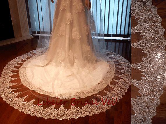 

New Elegant Luxury Top Quality Best Sale Beaded Sequined Cathedral short White Ivory Lace Edge veil Bridal Head Pieces For Wedding Dresses