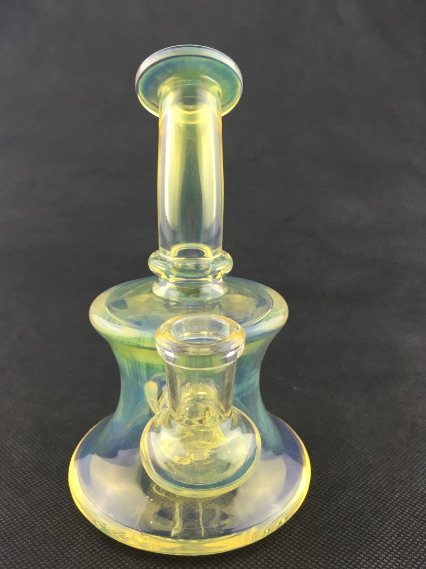 

2019 glass oil rigs 14mm joint ash catcher with water filter and percolator latest design free shippingew