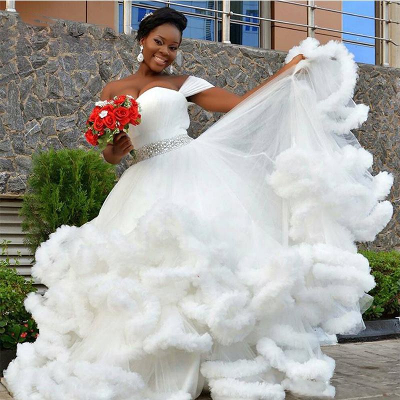 

Sexy Off Shoulder Ruffles Wedding Dresses 2017 Sweetheart Beaded Tulle Ruched Bridal Gowns African Plus Size Wedding Dresses Custom Made, Gold