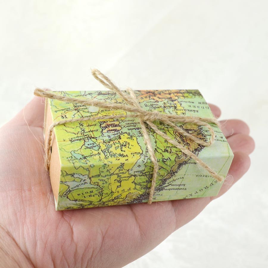 

100pcs Retro Map Kraft Candy Boxes Wedding Faovrs Christmas Anniversary Party Gift Paper Box Green Free Shipping