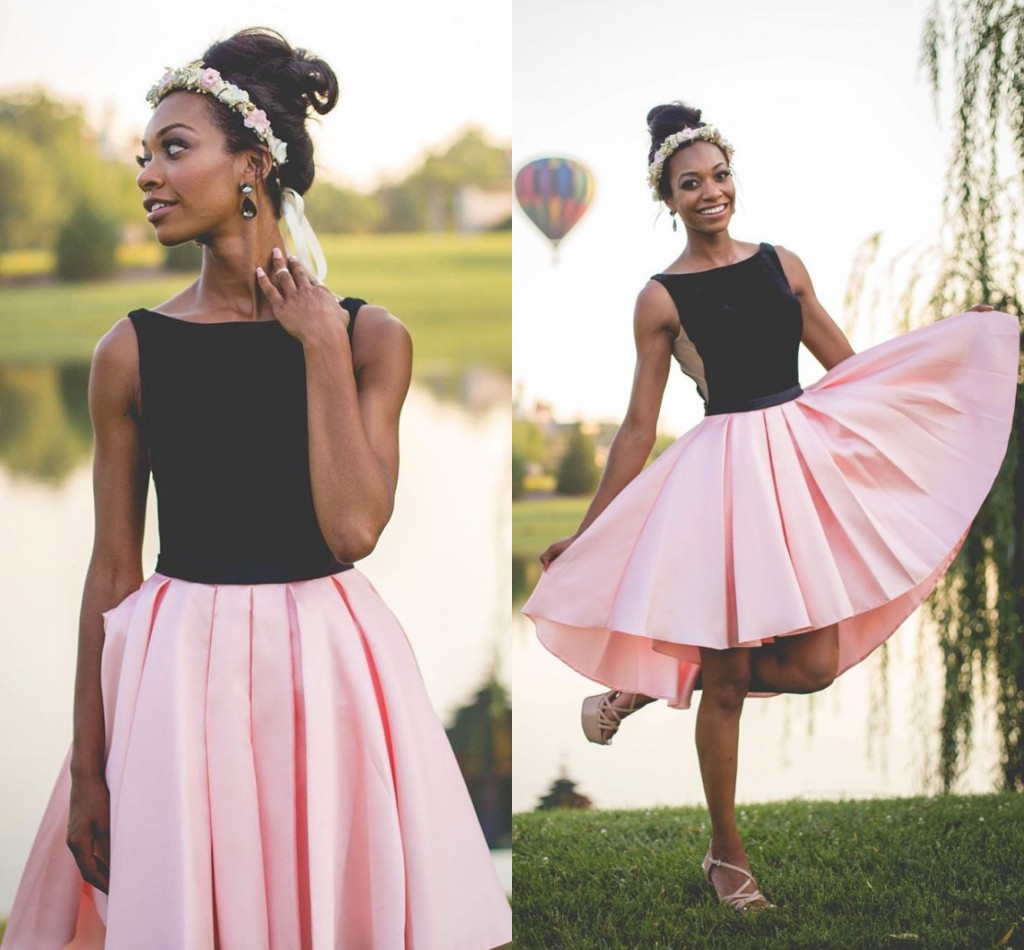 

Black Pink Short Prom Dresses Bateau Neck Sleeveless Velvet Satin Backless Short Homecoming Dresses Party Gowns, Brown