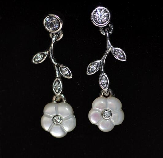 2016 NOUVELLES boucles d'oreilles de la fête des mères 100% Authentique 925 boucles d'oreilles en argent sterling Floral Lumineux fit pour bijoux