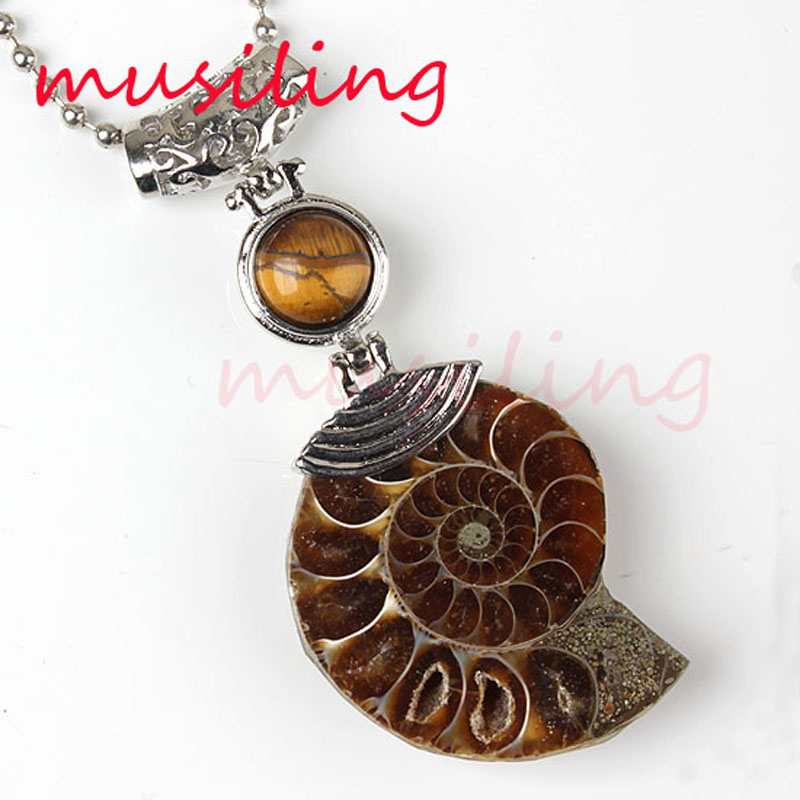 

Half Ammonite Conch Fossil Pendants Necklace Gem Stone Bead Pendant Pendulum Jewelry Charms Reiki Healing Amulet Fashion Mens Jewelry