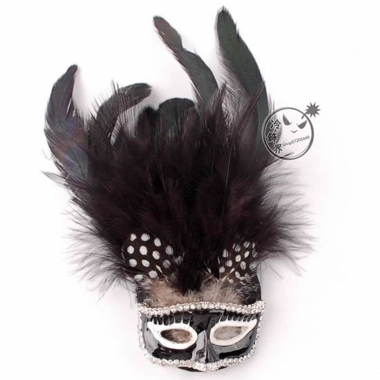 2016 Nouveau Mode Noir Masque De Plume Avec Cristal Broches Punk Style Halloween Cadeau Enfants Cadeau De Noël Parti Broche Pin Livraison Gratuit