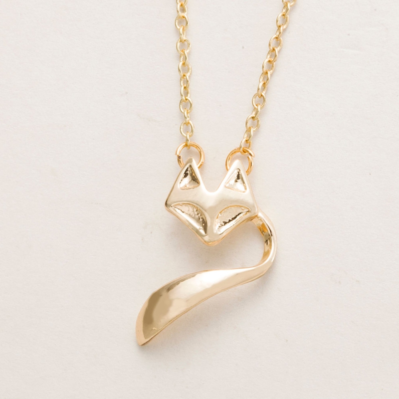 

Cute Animal Accessories Lovely Fox Tale Pendant Necklaces Long Chain Necklace for Women Kids Sailor Fashion Jewelry Lovers Necklace