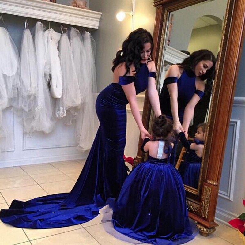 

Sexy Backless Halter Long Evening Dress Mermaid Royal Blue Velvet Off Shoulder 2017 Mother Daughter Prom Dresses Gowns, Fuchsia
