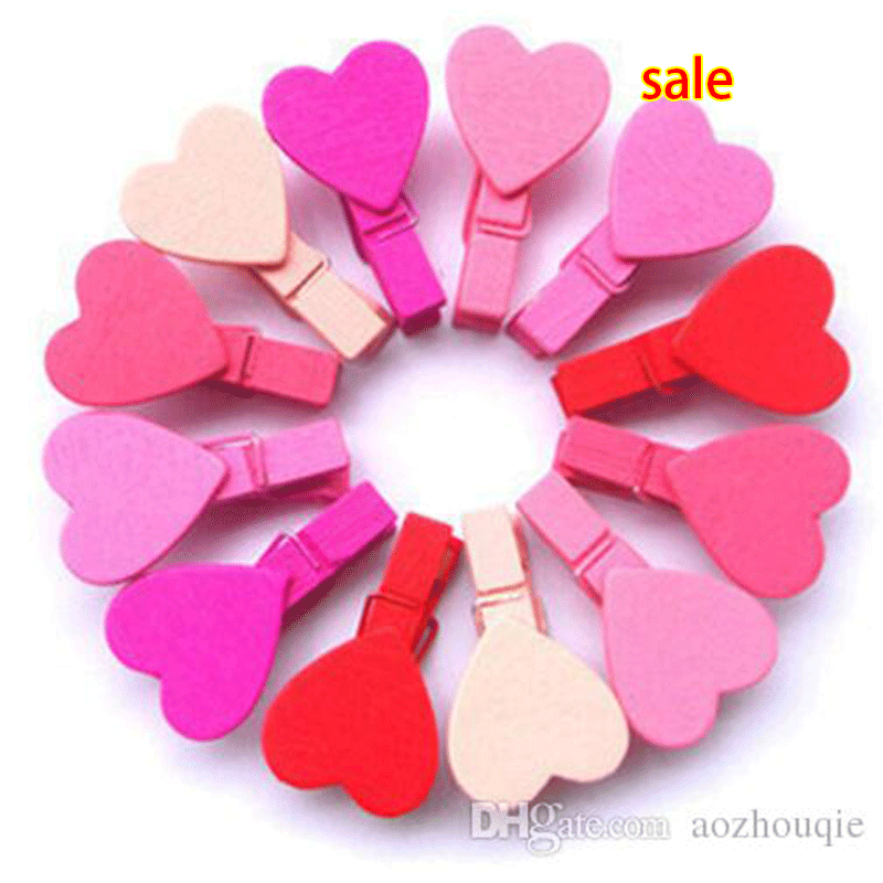 

Wholesale 300PCS Mini Heart Love Wooden Clothes Photo Paper Peg Pin Clothespin wedding supplies Craft Clips