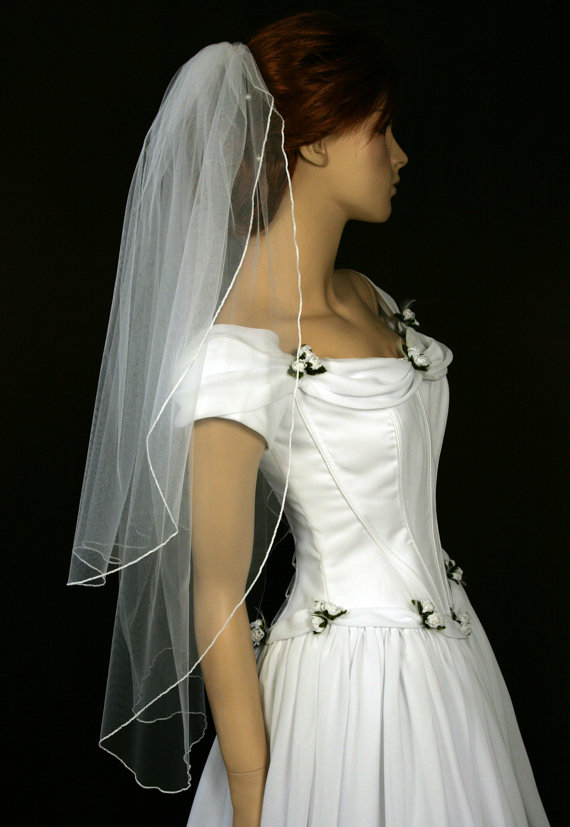 

Hot Elegant Top Qualityr Cheap Best Sale Wrist Length White Ivory Ribbon Edge Veil Bridal Head Pieces For Wedding Dresses