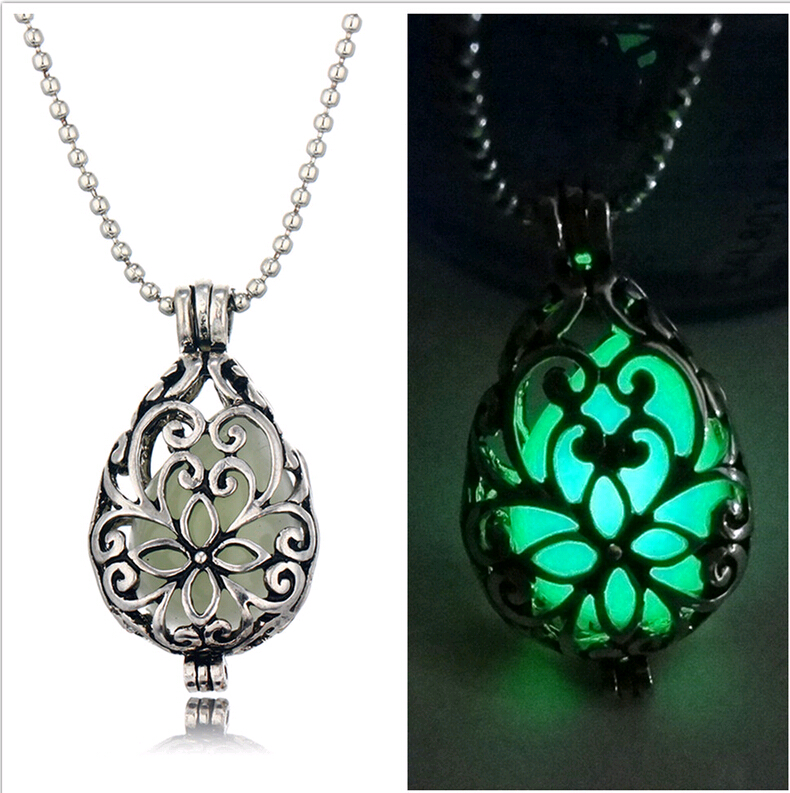 

Fashion Fluorescence Retro Pendants Hollow out Designs Luminous Teardrop Antique Silver plate Necklaces Pendant Jewelry Accessories