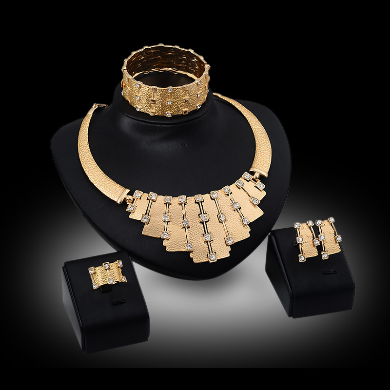 african jewelry Exaggerated Fashion Women Rhinestone Wedding Jewelry Set 18K Gold Plated Geometric Party Jewelry 4-Piece Set Wholesale JS083