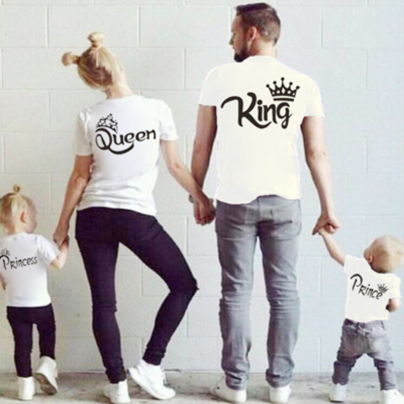 couple and baby t shirt