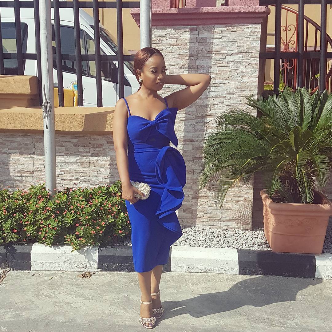 

Spaghetti Straps Royal Blue Short Prom Dresses Top Bow Charming Cocktail Dresses Ruffles Side Back Slit Evening Party Dress robe bal courte, Pink